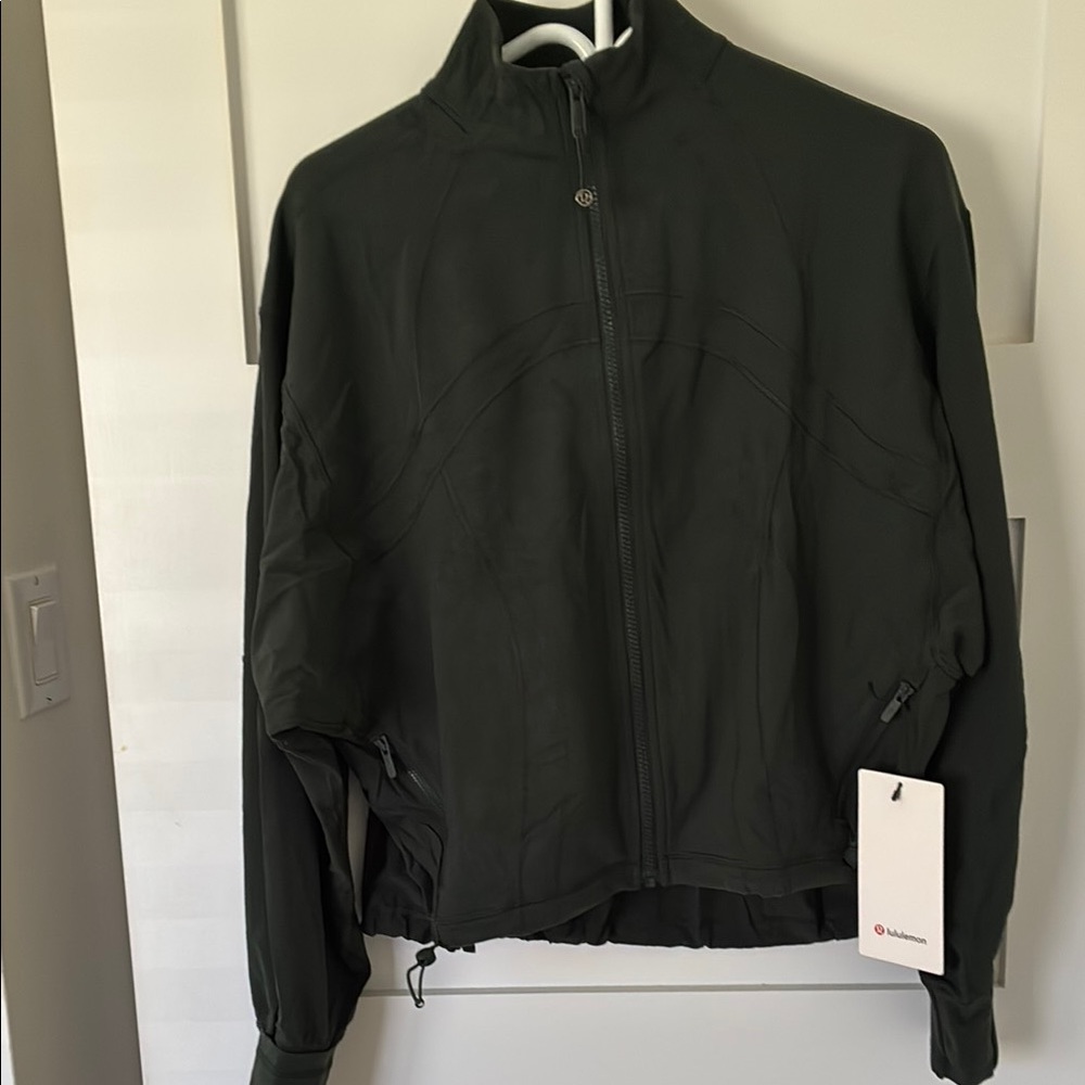 Lululemon Dark Green Jacket define relaxed fit NWT size 2 fits big